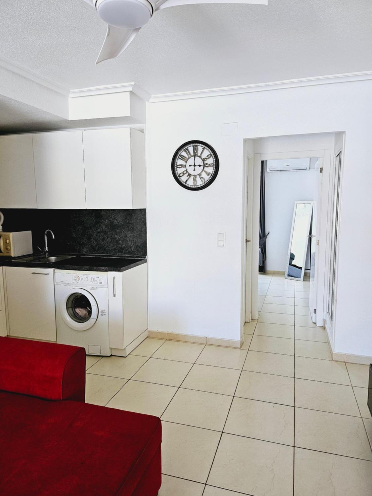 Sunny Apartament Near La Mata Beach Torrevieja Eksteriør bilde