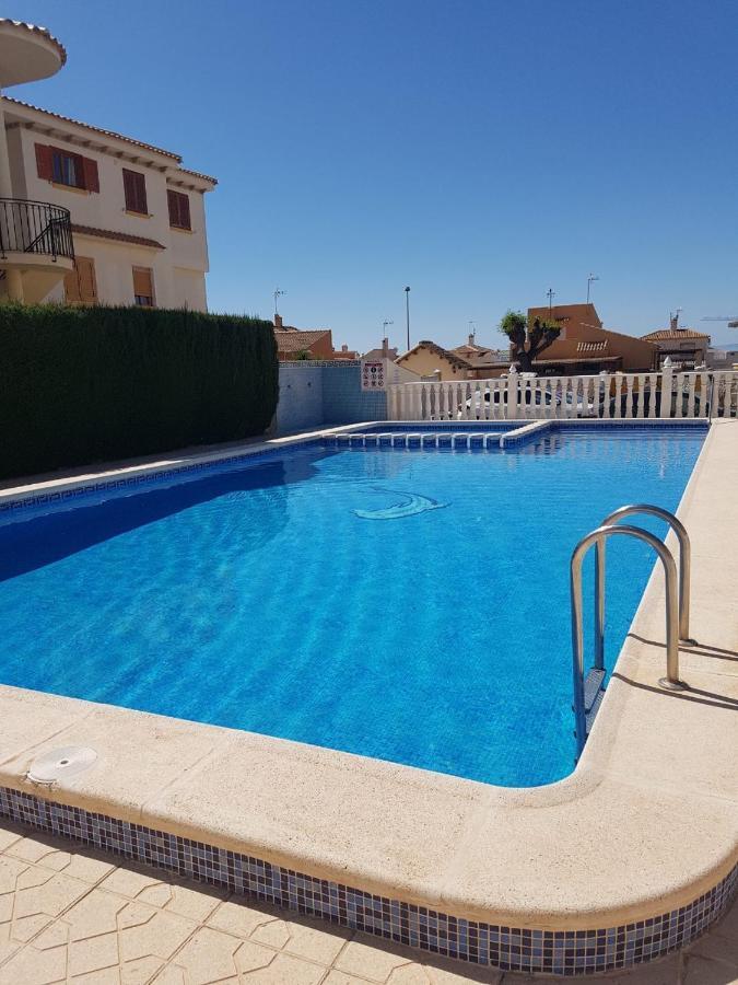 Sunny Apartament Near La Mata Beach Torrevieja Eksteriør bilde
