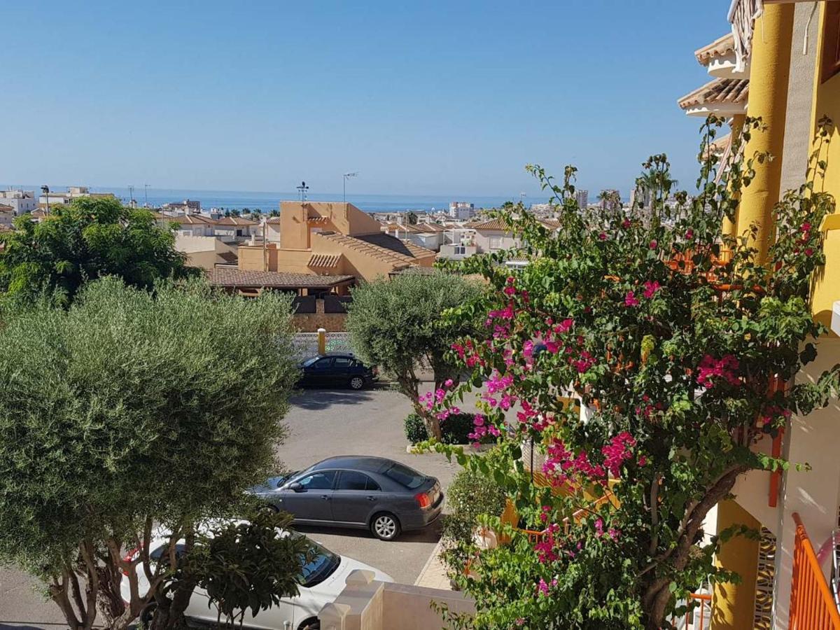 Sunny Apartament Near La Mata Beach Torrevieja Eksteriør bilde
